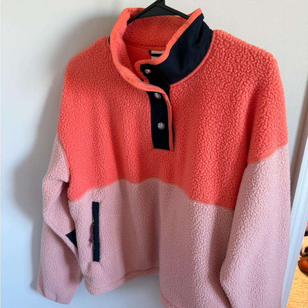 The North Face Women's Coral and Light Pink Teddy Jacket
